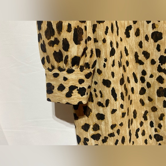 Cheetah Print Shift Dress - Picture 3 of 5
